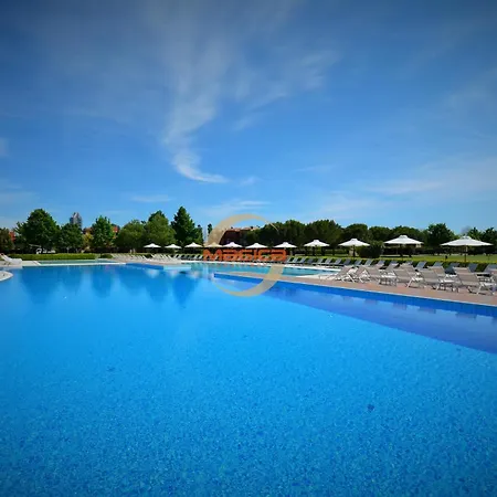 Magica Immobiliare - Golf Village 179 Apartment Lido di Jesolo